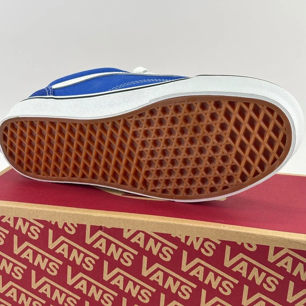 Vans Old Skool Sneakers Unisex Men 8 Women 9.5 Dazzling Blu Blue Suede Canvas